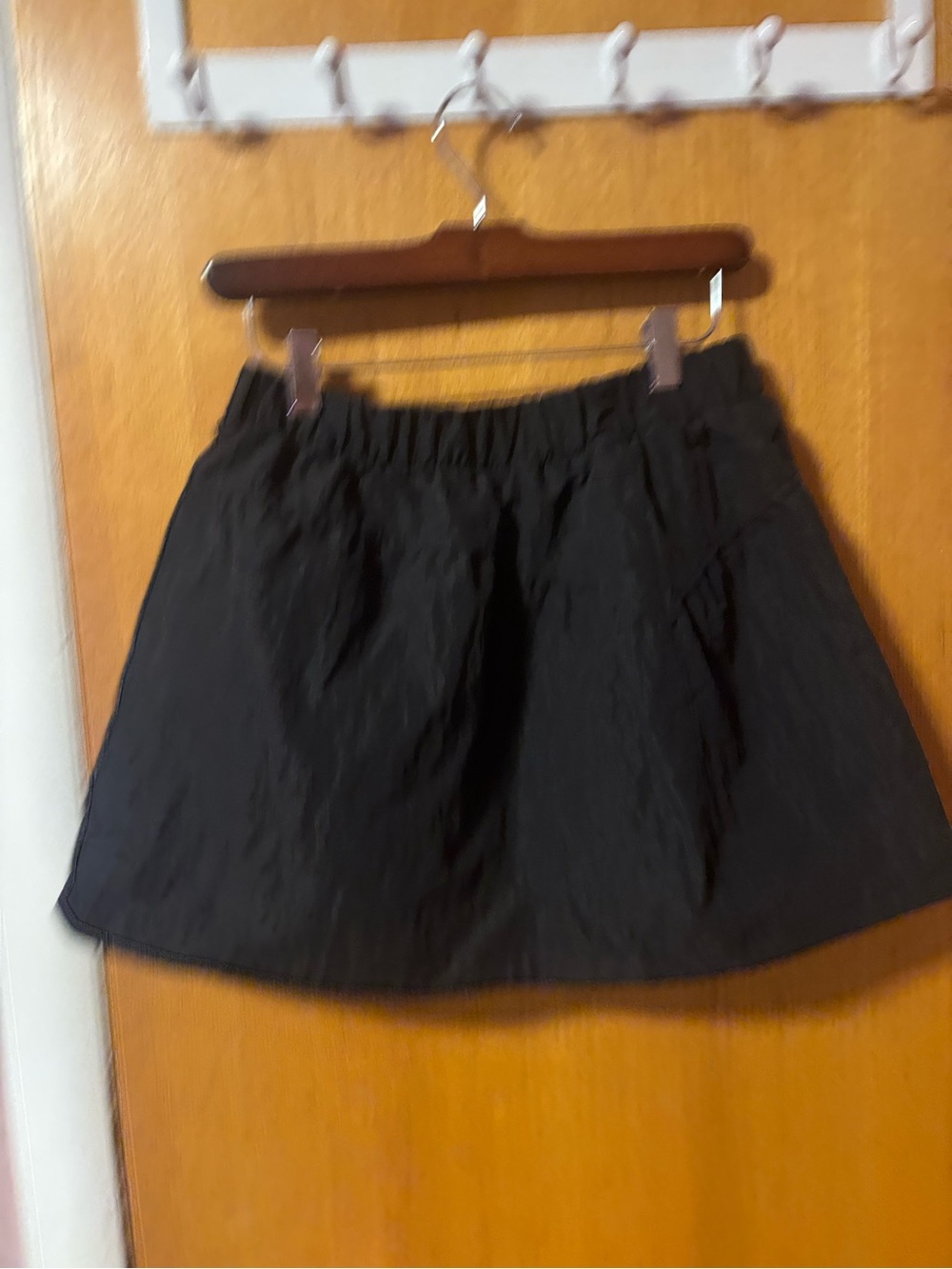 Lululemon Crinkle Nylon Skirt